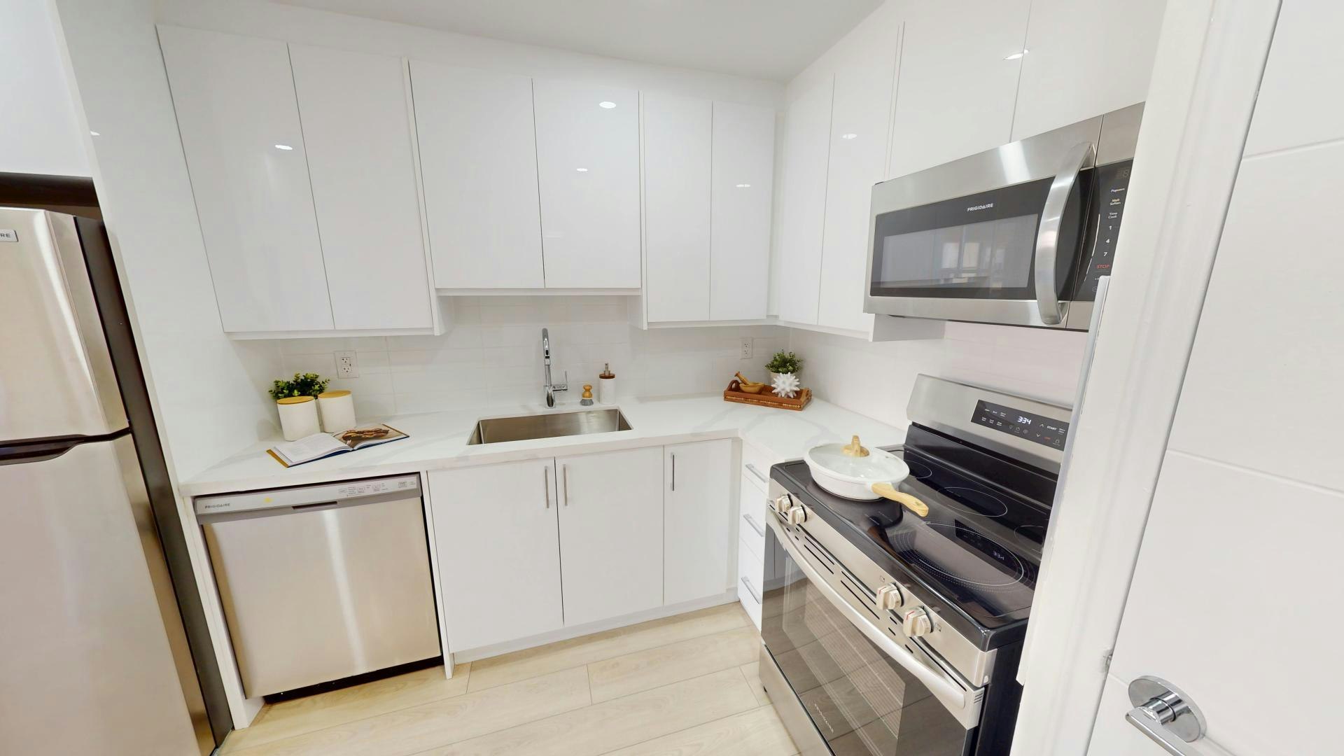 XXX2-455 Maple Avenue, Burlington, ON, L7S 1M1 - 3