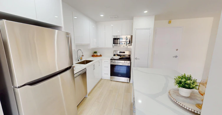 XXX2-455 Maple Avenue, Burlington, ON, L7S 1M1 - 2