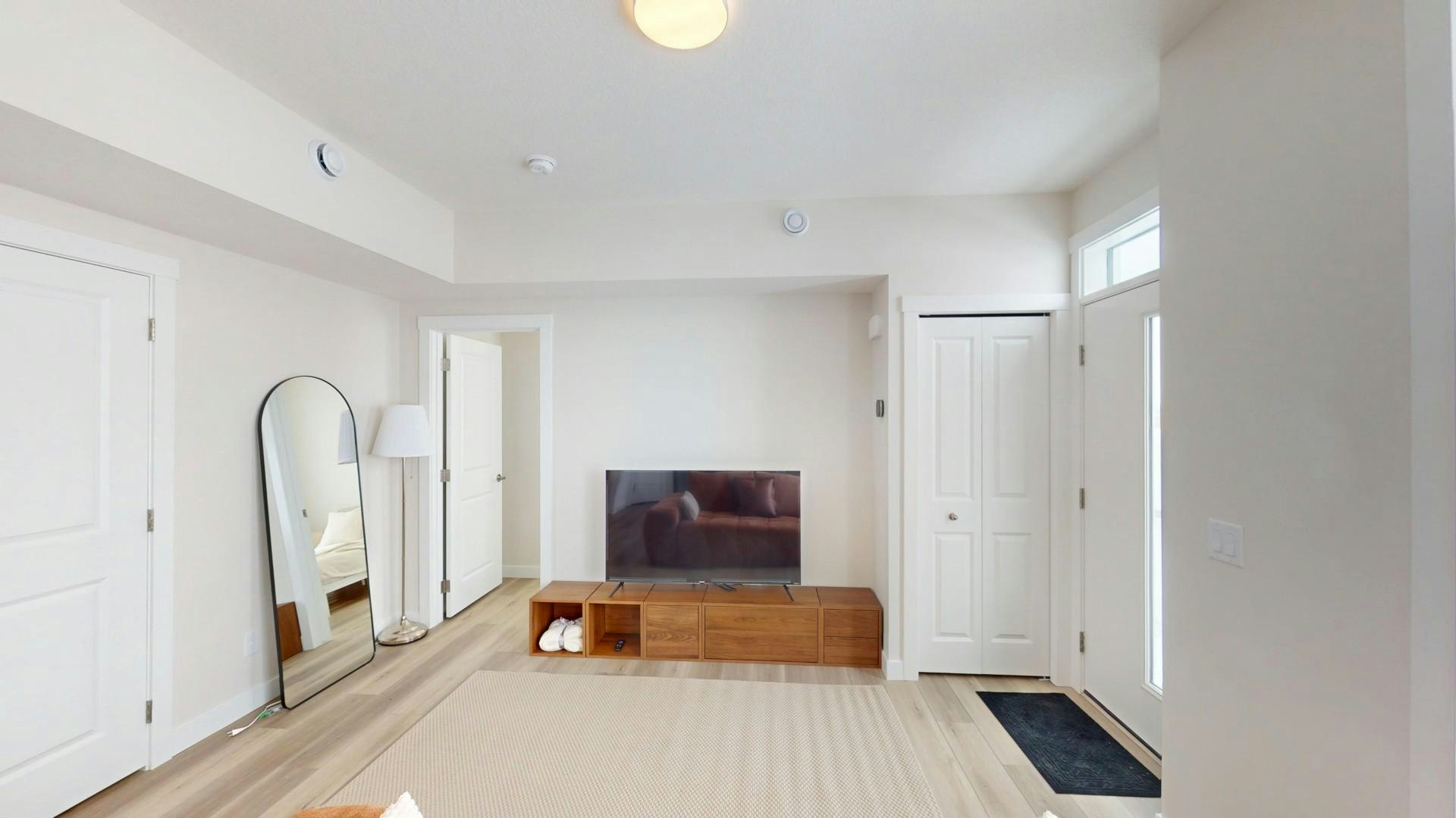 380 Seton Villas Southeast, Calgary, AB, T3M 3T8 - 4