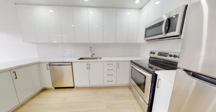 1259-11-1275 Brant St, Burlington, ON, L7P 1X7