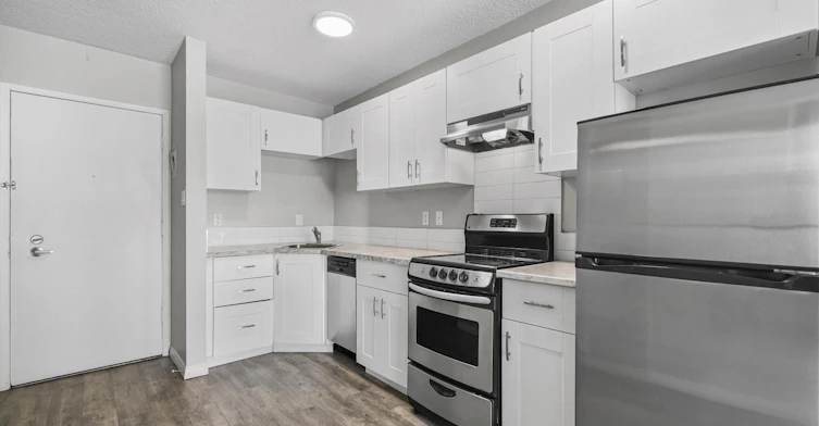 205-725 12 Avenue SW, Calgary, AB, T2R 0H9 - 3