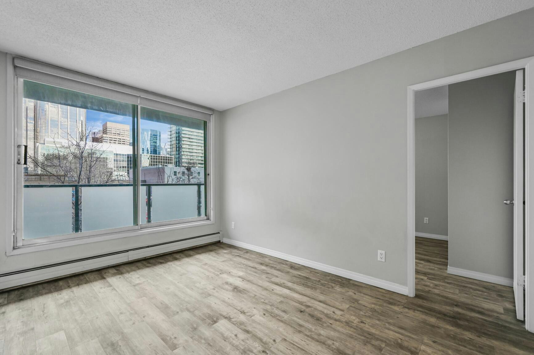 205-725 12 Avenue SW, Calgary, AB, T2R 0H9 - 9