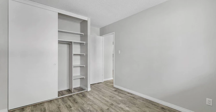 205-725 12 Avenue SW, Calgary, AB, T2R 0H9 - 25