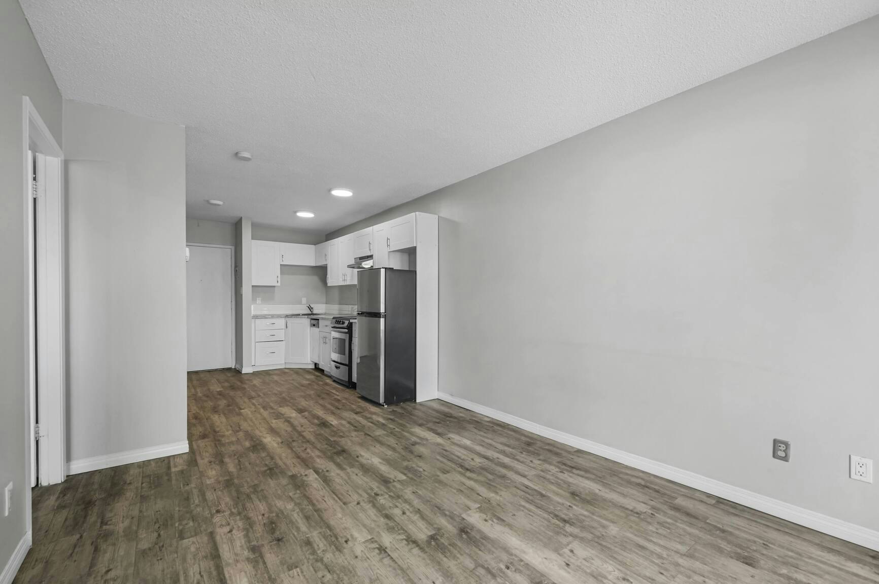 205-725 12 Avenue SW, Calgary, AB, T2R 0H9 - 10