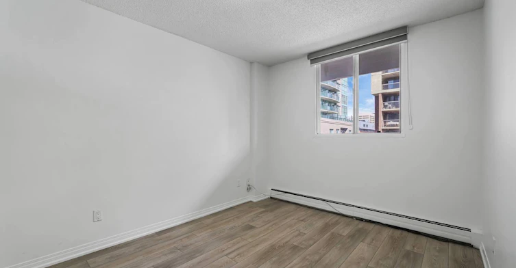 205-725 12 Avenue SW, Calgary, AB, T2R 0H9 - 19