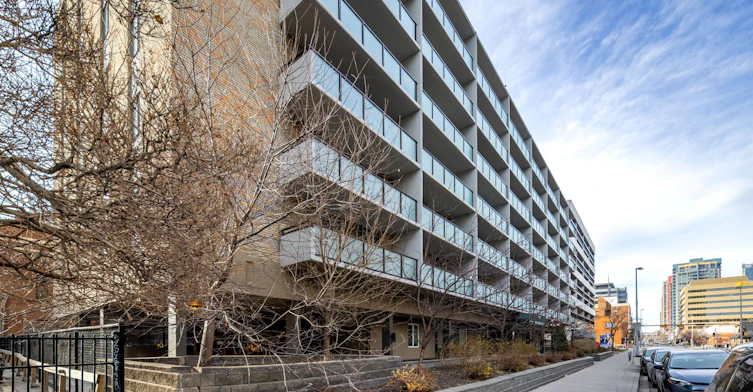 205-725 12 Avenue SW, Calgary, AB, T2R 0H9 - 24