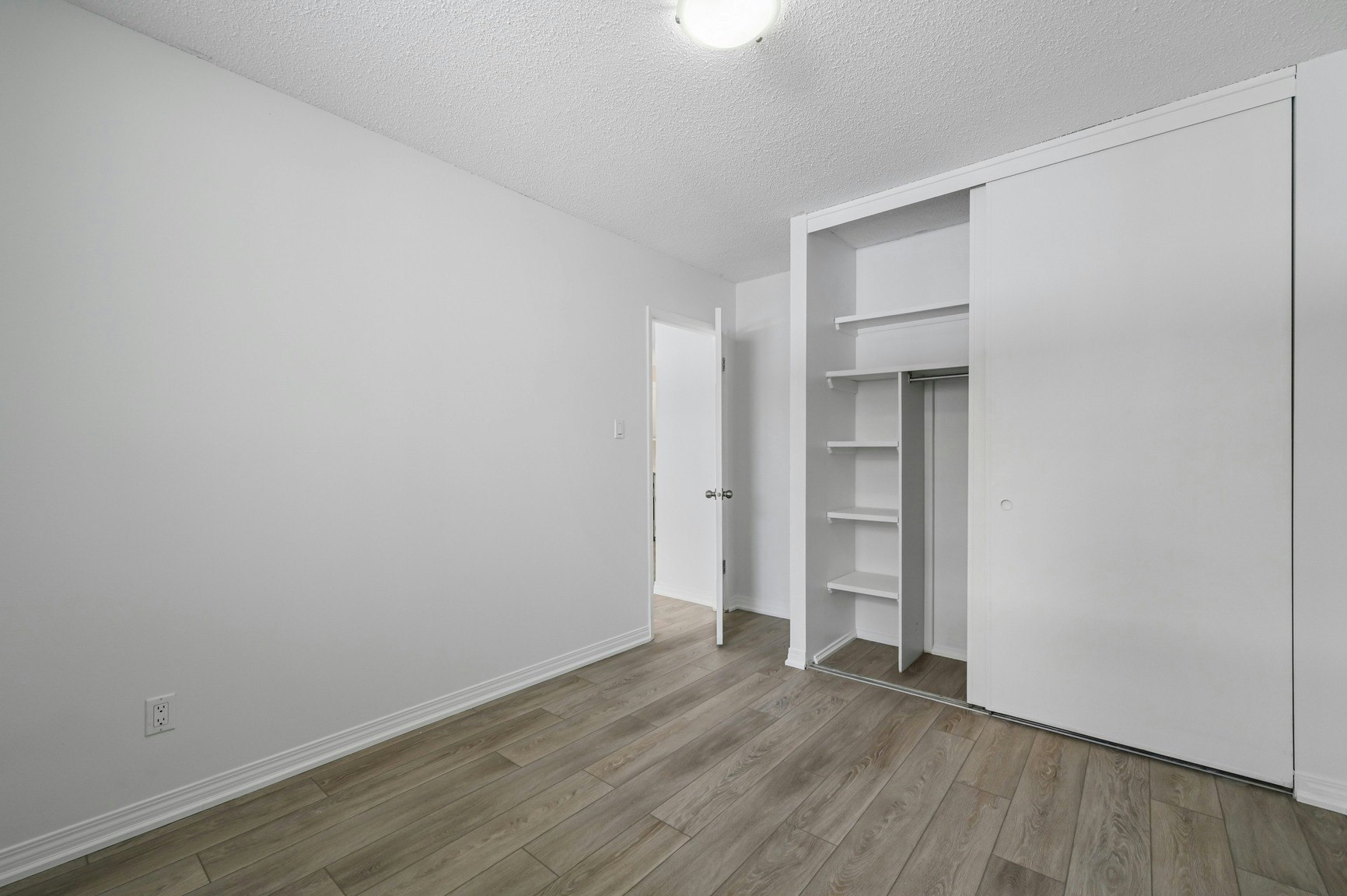 205-725 12 Avenue SW, Calgary, AB, T2R 0H9 - 20