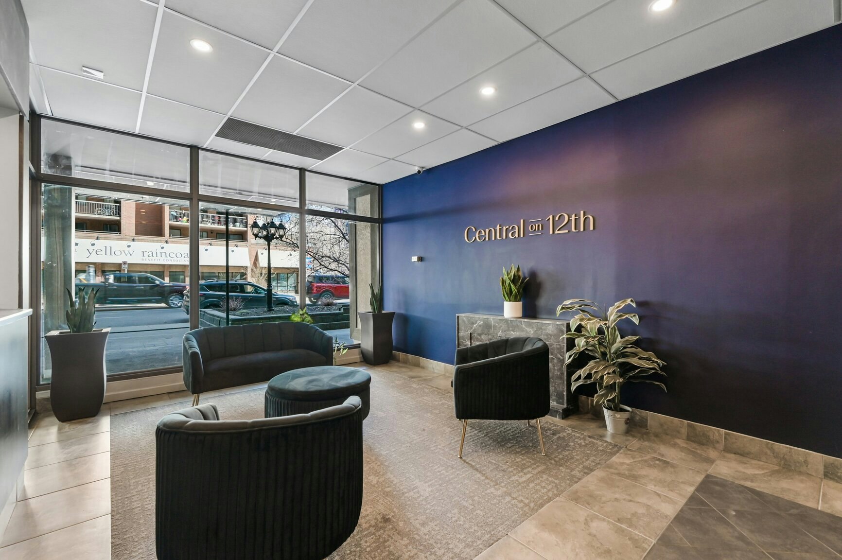 205-725 12 Avenue SW, Calgary, AB, T2R 0H9 - 6
