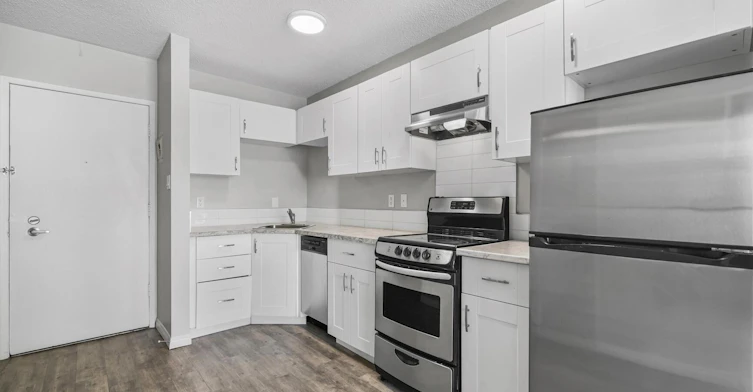 210-725 12 Avenue SW, Calgary, AB, T2R 0H9 - 3