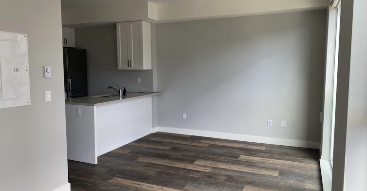 3040 Gladwin Road, Abbotsford, BC, V2T 0K9 - 3