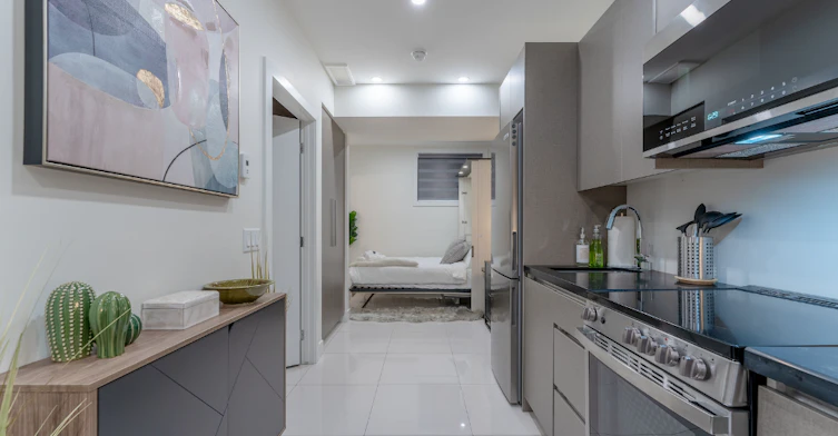 B-4 Street Northeast, Calgary, AB, T2E 3T5 - 11