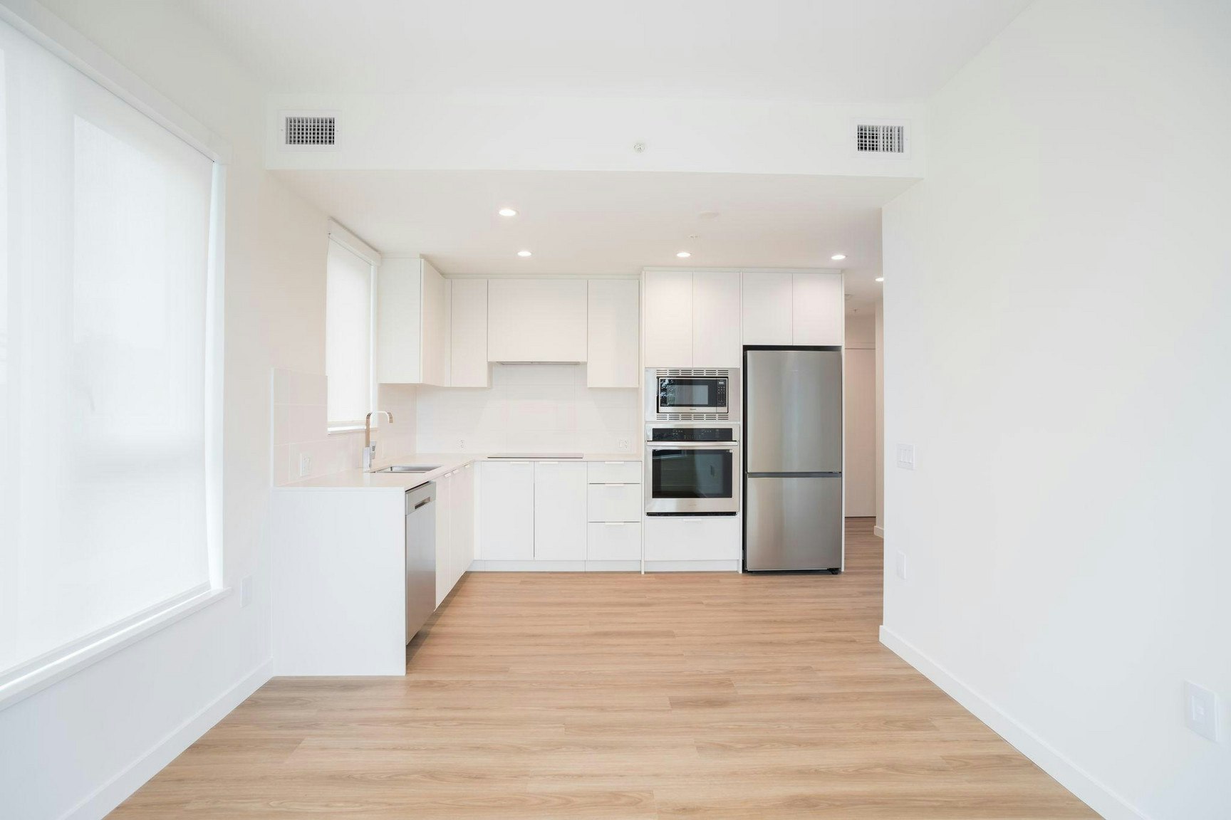 316-277 West 42nd Avenue, Vancouver, BC, V5Y 2T2