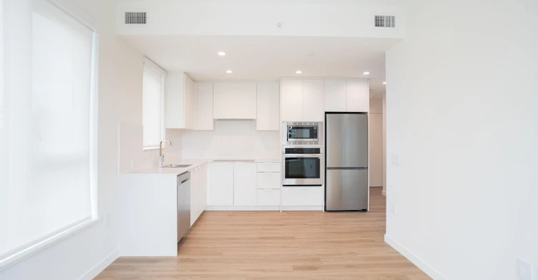 316-277 West 42nd Avenue, Vancouver, BC, V5Y 2T2
