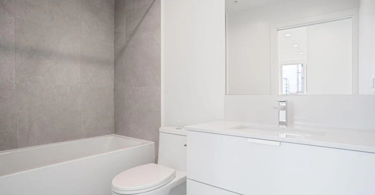 277 West 42nd Avenue, Vancouver, BC, V5Y 2T2 - 5