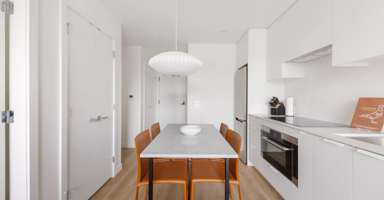 313-277 West 42nd Avenue, Vancouver, BC, V5Y 2T2