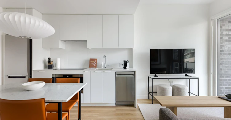 212-277 West 42nd Avenue, Vancouver, BC, V5Y 2T2