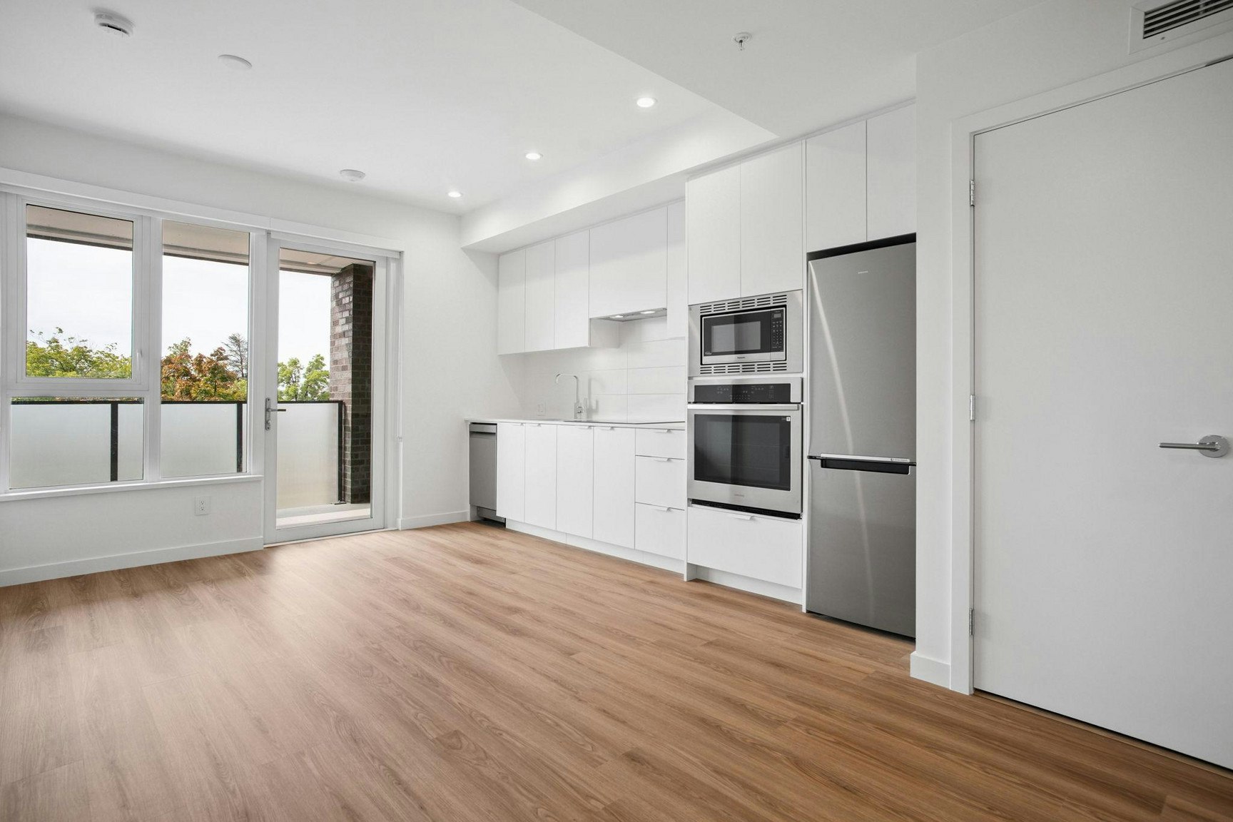 206-277 West 42nd Avenue, Vancouver, BC, V5Y 2T2 - 3