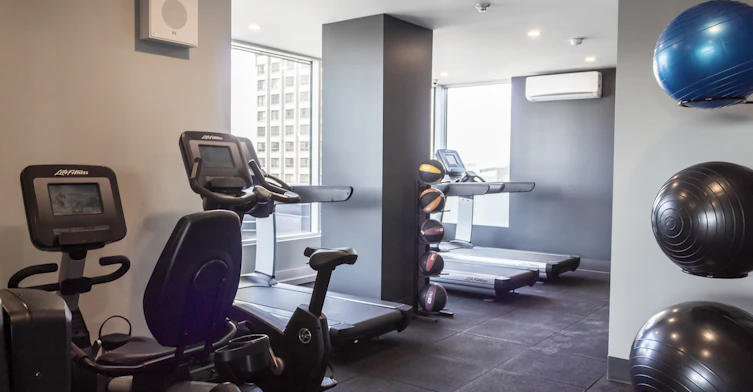 XXX1-2121 Saint Mathieu Rue, Montréal, QC, H3H 2J3 - 8