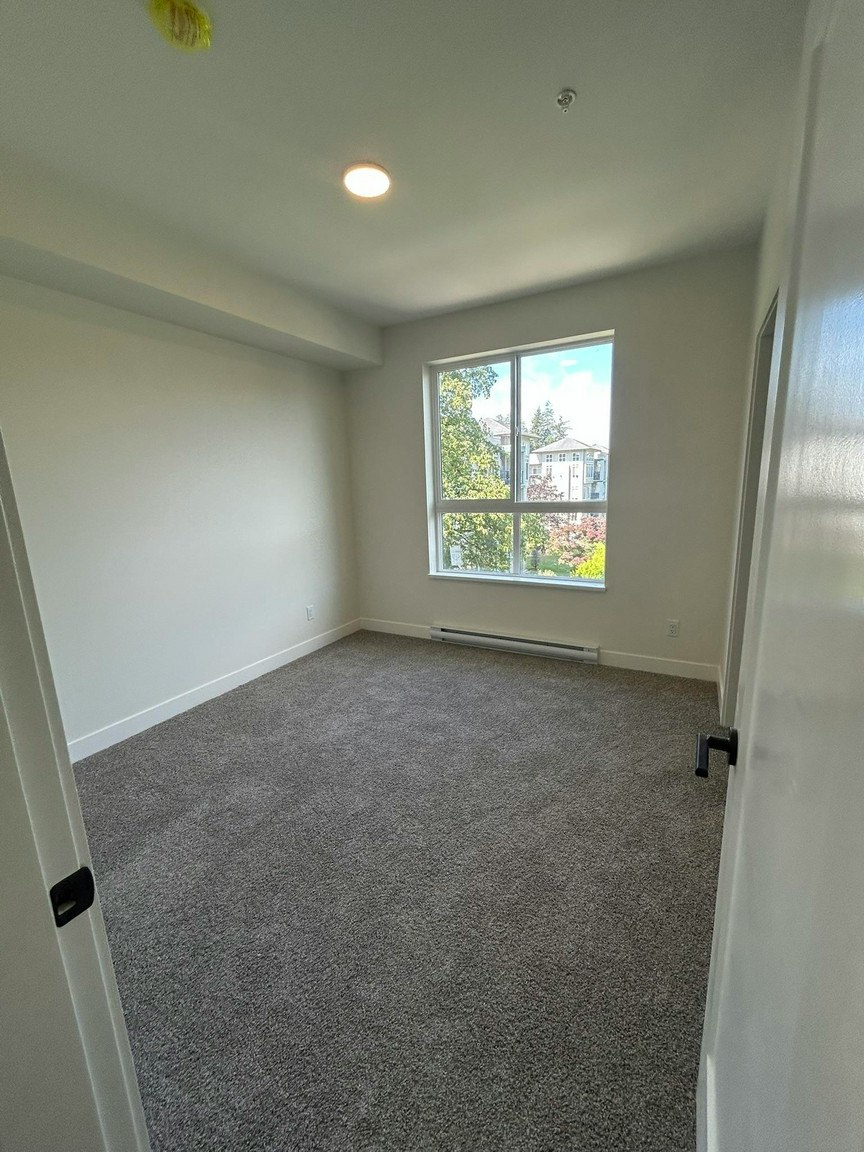 203-32123 George Ferguson Way, Abbotsford, BC, V2T 2K8 - 22