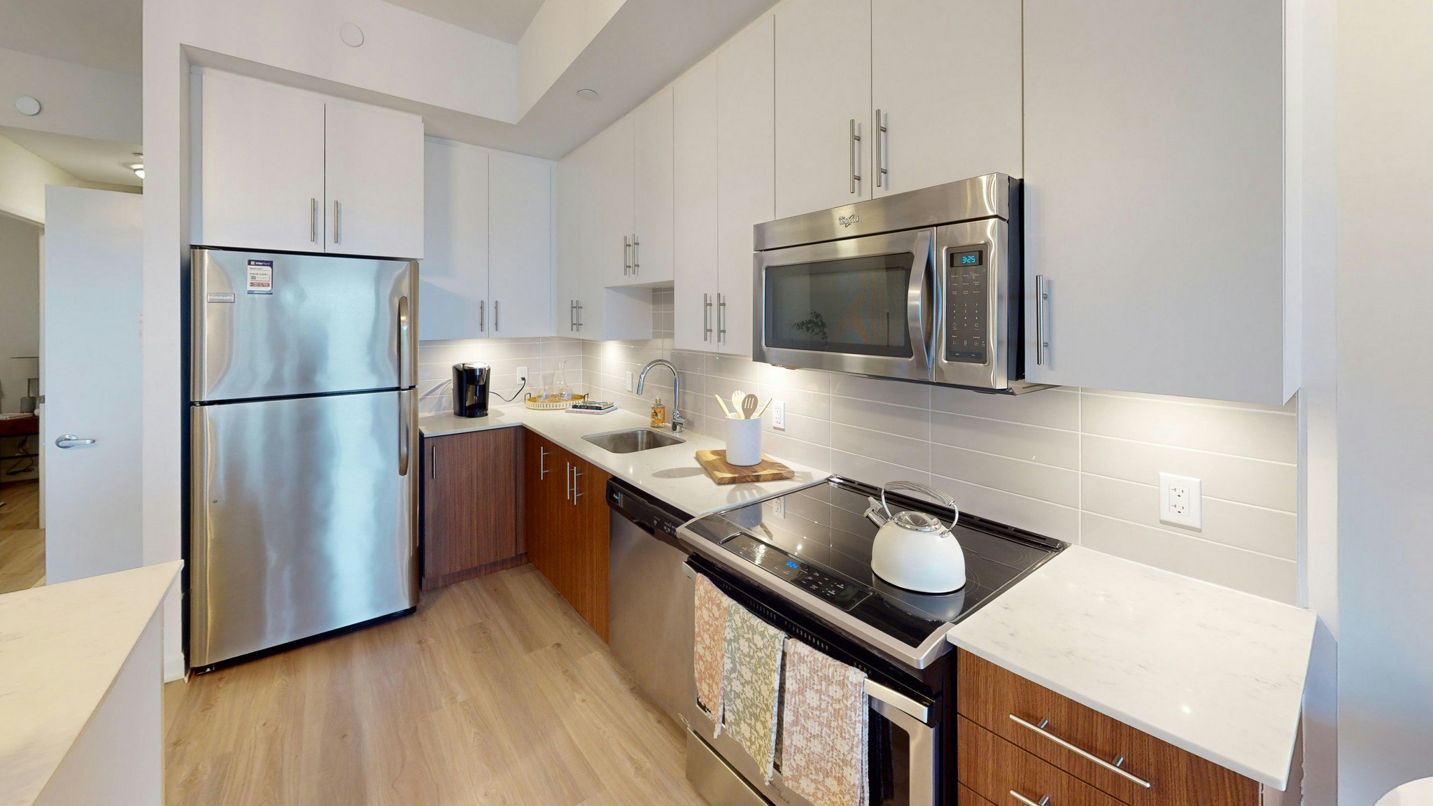 0205-236 Richmond Road, Ottawa, ON, K1Z 6W6 - 2
