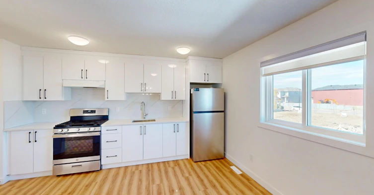 3518 42 Avenue, Beaumont, AB, T4X 3G4 - 2