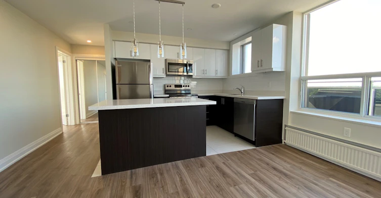 0103-10 Ben Lomond Place, Hamilton, ON, L8V 2S8 - 3