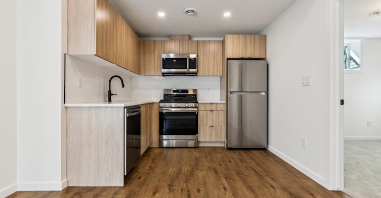 10306 138 Street Northwest, Edmonton, AB, T5N 3W5 - 16
