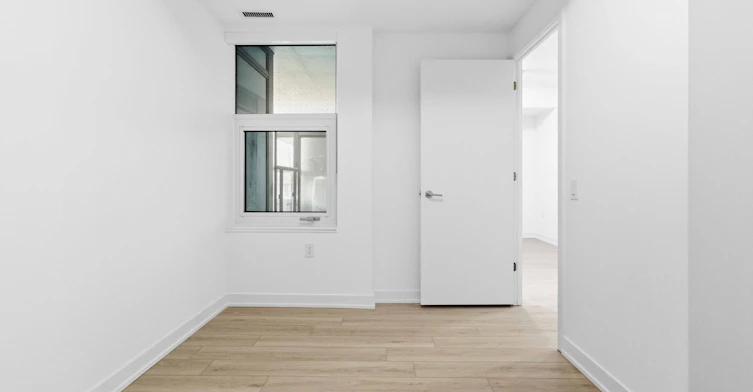 201-7439 Kingston Road, Toronto, ON, M1B 0G1 - 17
