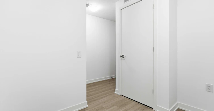 201-7439 Kingston Road, Toronto, ON, M1B 0G1 - 4