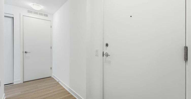 504-7439 Kingston Road, Toronto, ON, M1B 0G1 - 3