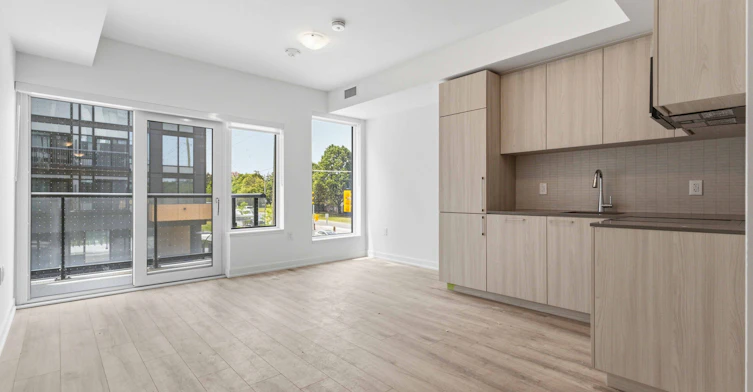 221-7439 Kingston Road, Toronto, ON, M1B 0G1 - 9