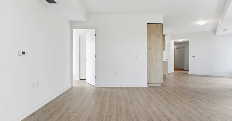 205-7439 Kingston Road, Toronto, ON, M1B 0G1 - 16