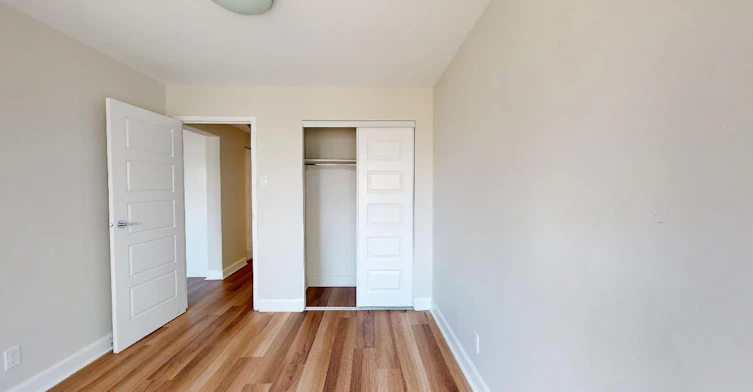 1103-3474 Hutchison, Montréal, QC, H2X 2G7 - 7
