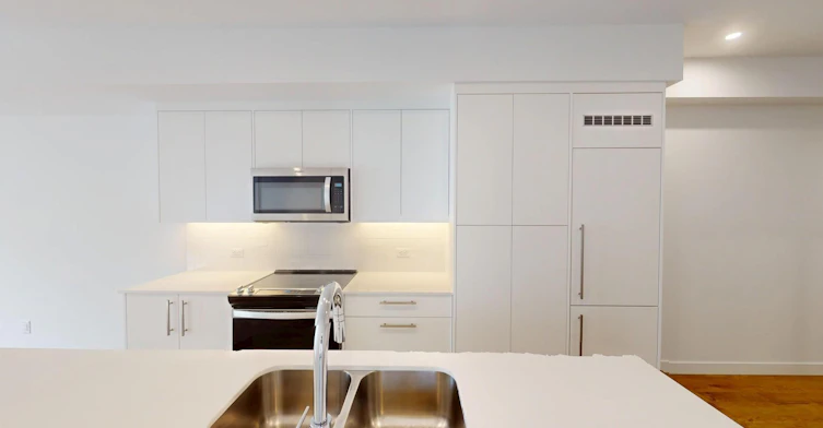 310 15 Avenue Sw, Calgary, AB, T2R 0P8