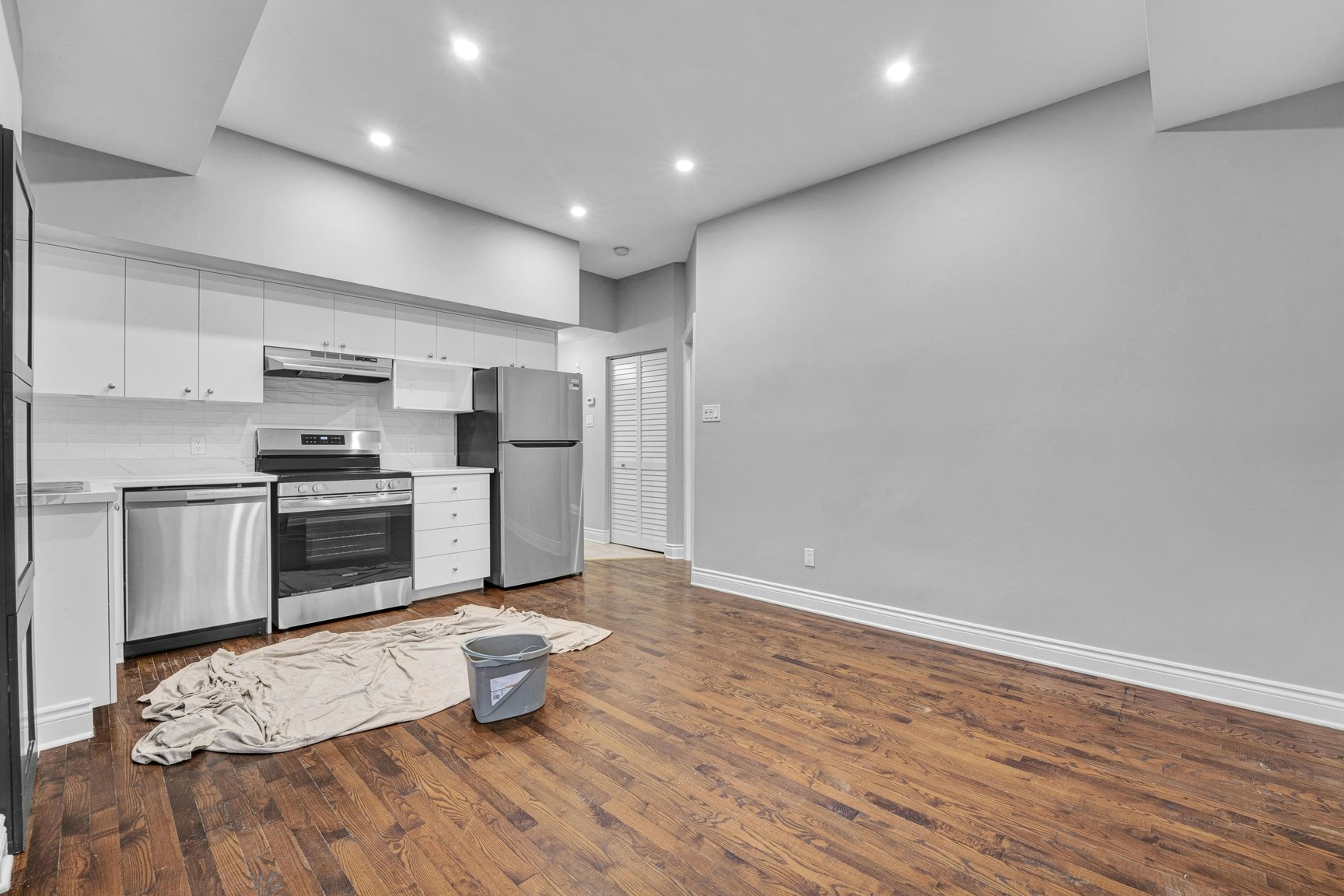 202-265 Carruthers Avenue, Ottawa, ON, K1Y 1N8 - 2