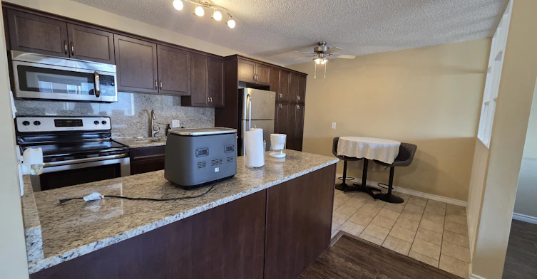 12408 161 Avenue Northwest, Edmonton, AB, T5X 4W6 - 6
