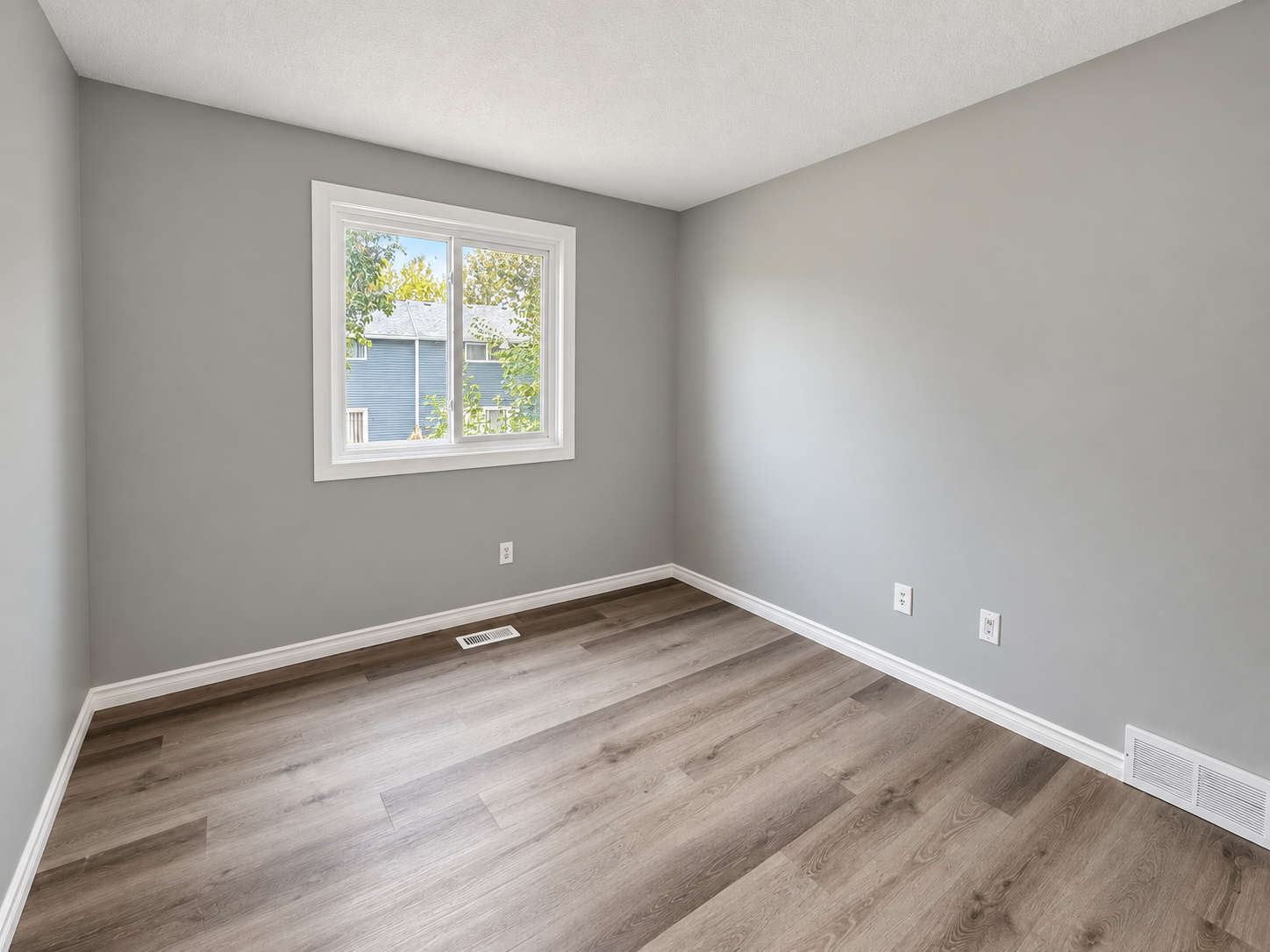 12408 161 Avenue Northwest, Edmonton, AB, T5X 4W6 - 8