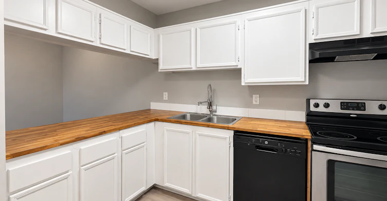 12408 161 Avenue Northwest, Edmonton, AB, T5X 4W6 - 2