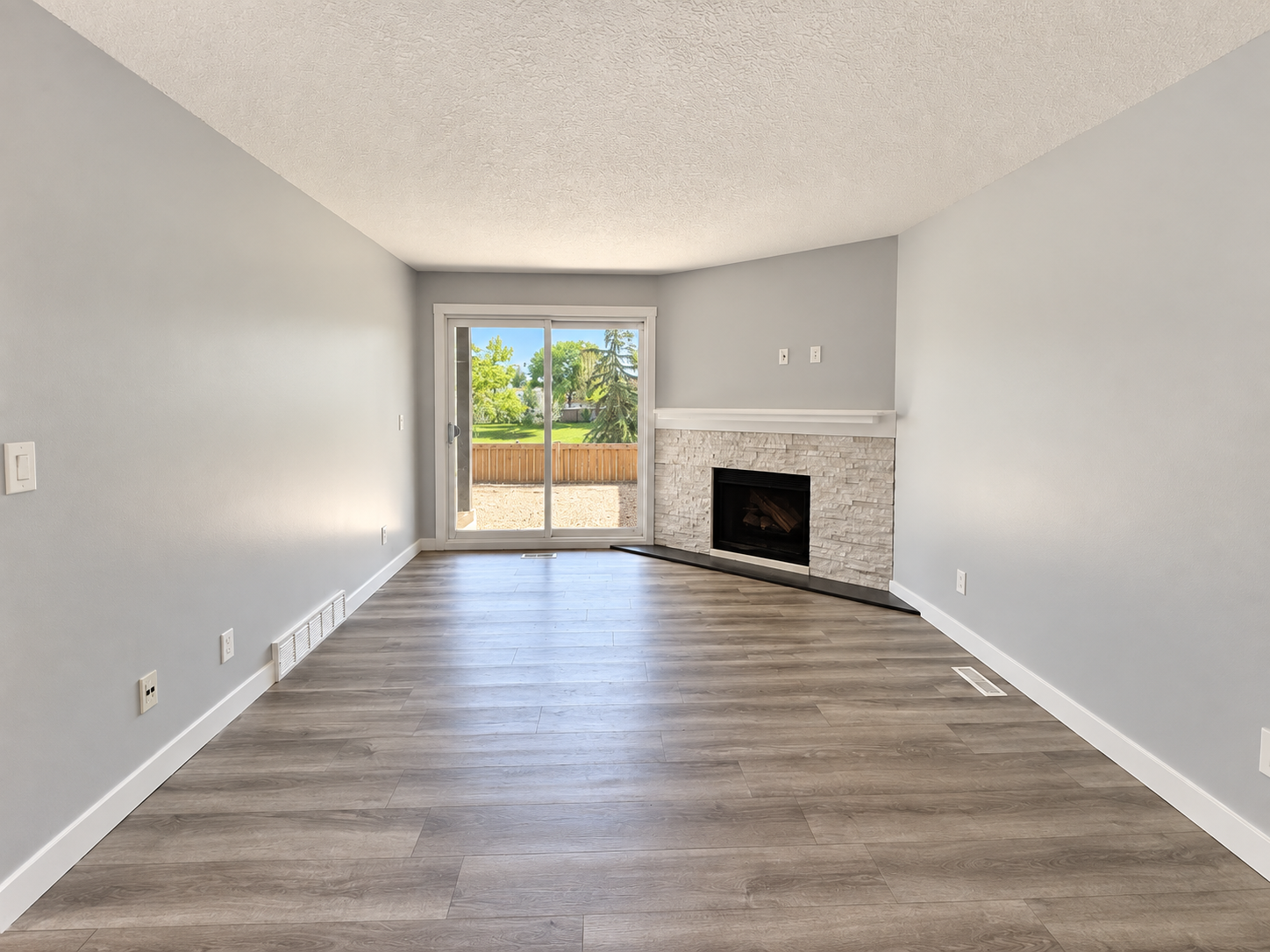 12408 161 Avenue Northwest, Edmonton, AB, T5X 4W6 - 5