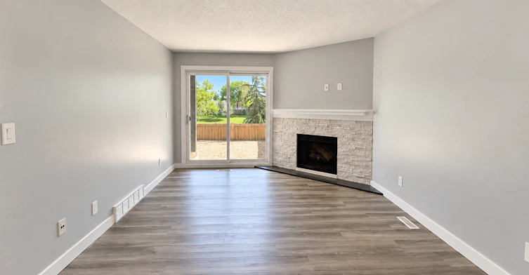 12408 161 Avenue Northwest, Edmonton, AB, T5X 4W6 - 5