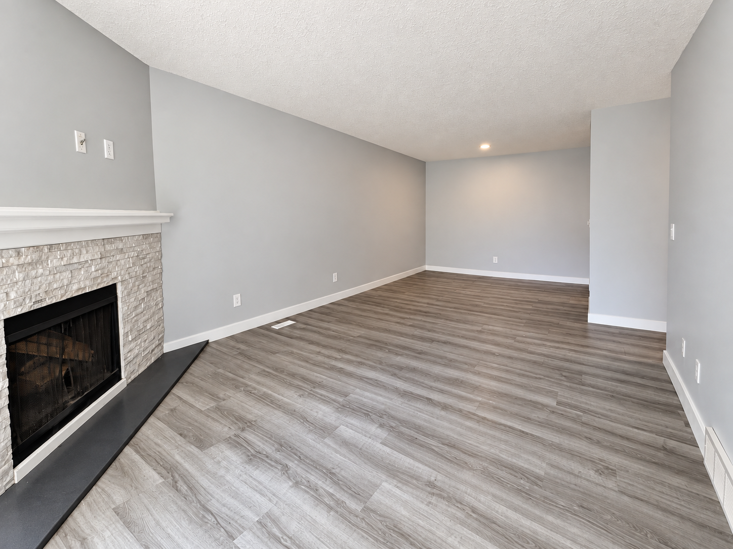 12408 161 Avenue Northwest, Edmonton, AB, T5X 4W6 - 4
