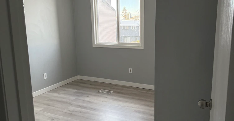 12408 161 Avenue Northwest, Edmonton, AB, T5X 4W6 - 3