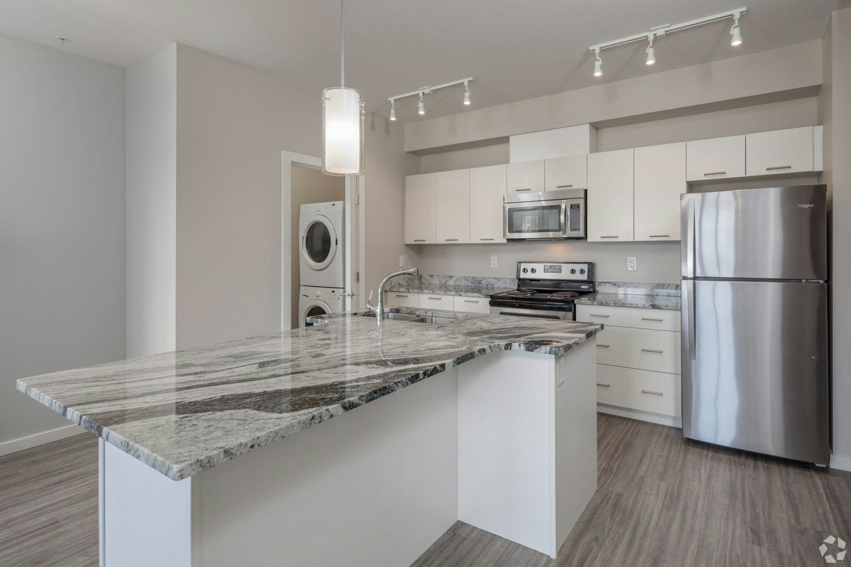 216-235 Willis Crescent, Saskatoon, SK, S7T 0W7 - 7