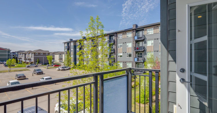 216-235 Willis Crescent, Saskatoon, SK, S7T 0W7 - 2
