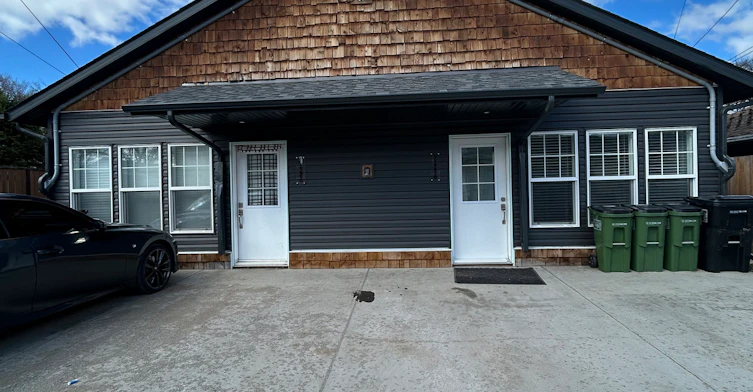 11945 G -11947 56 Street Northwest, Edmonton, AB, T5W 3S8