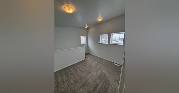 G2 -12021 55 Street Northwest, Edmonton, AB, T5W 3R3 - 11