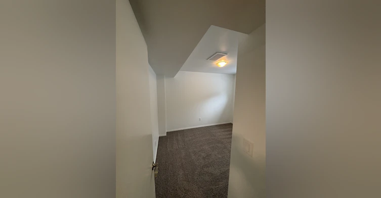 G2 -12021 55 Street Northwest, Edmonton, AB, T5W 3R3 - 6