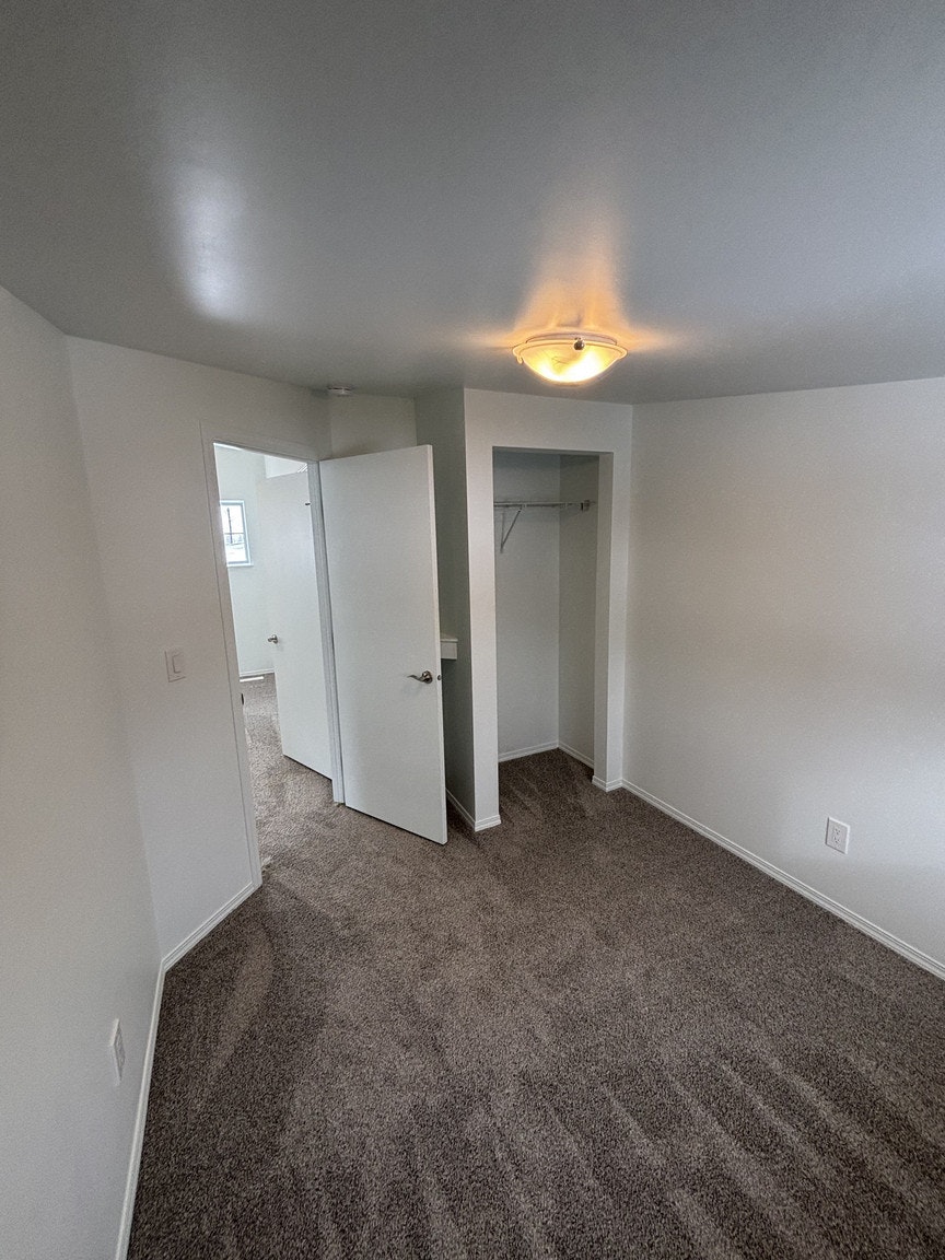 G2 -12021 55 Street Northwest, Edmonton, AB, T5W 3R3 - 8