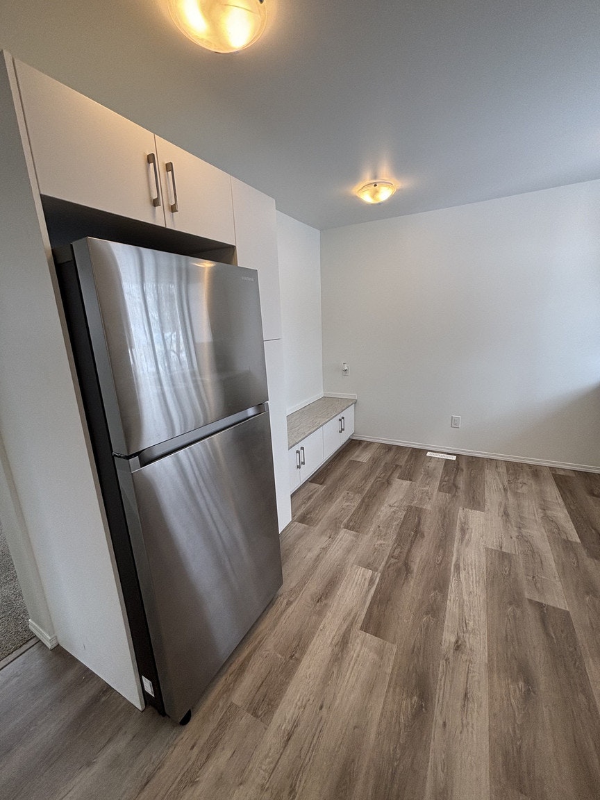 G2 -12021 55 Street Northwest, Edmonton, AB, T5W 3R3 - 3