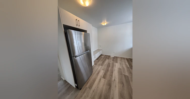 G2 -12021 55 Street Northwest, Edmonton, AB, T5W 3R3 - 3